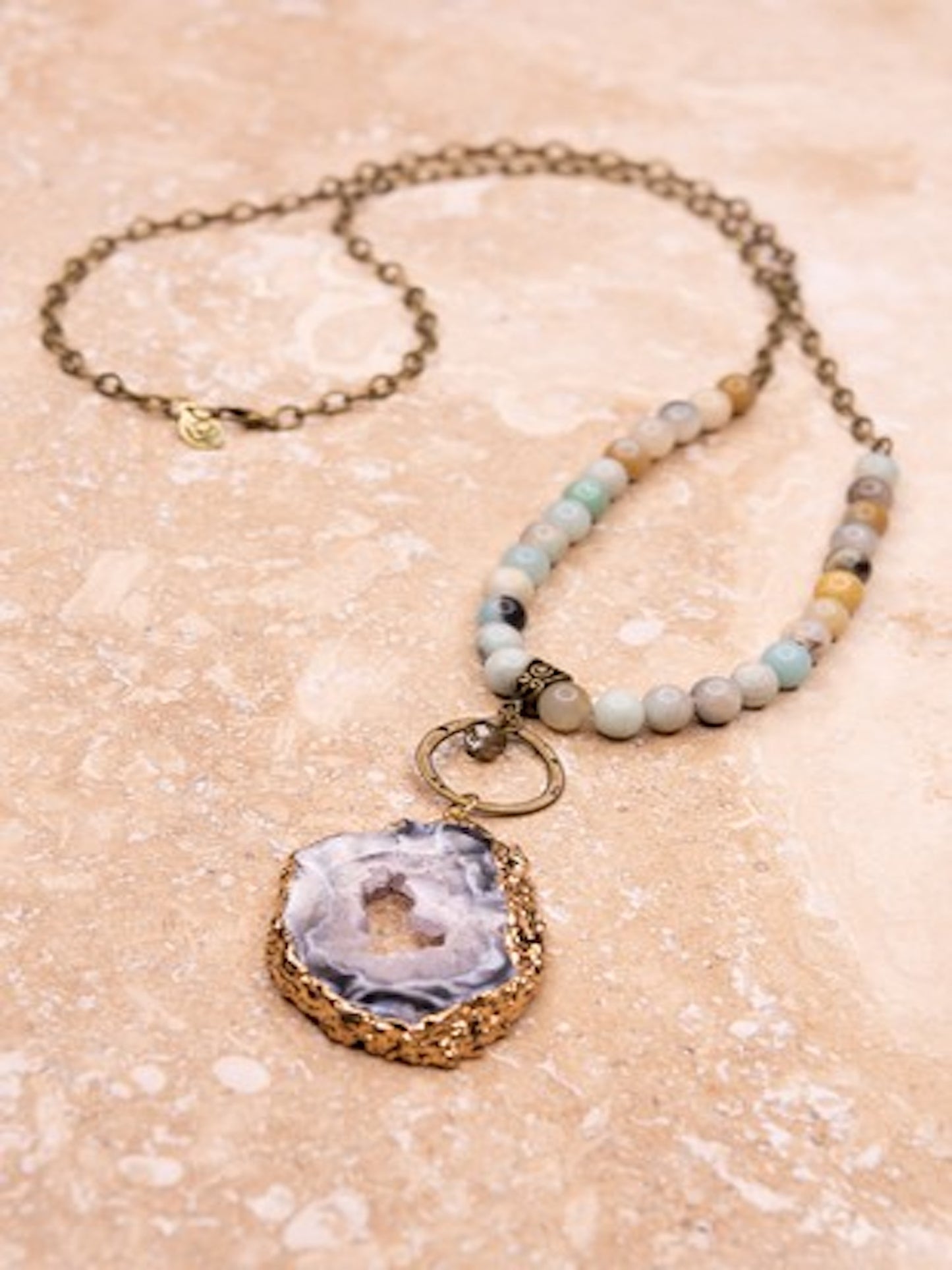 The Open Stone Necklace